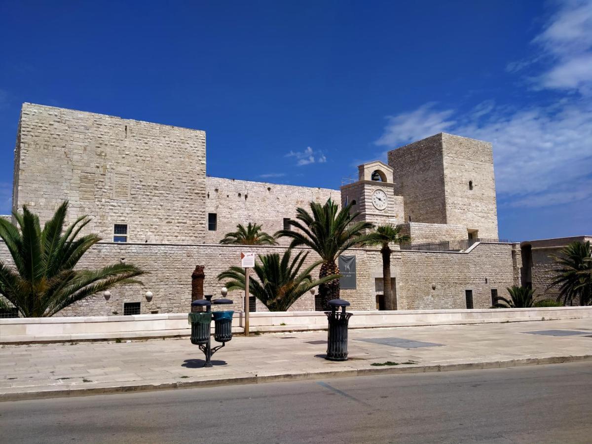 Monolocale Prezioso Villa Trani Eksteriør billede