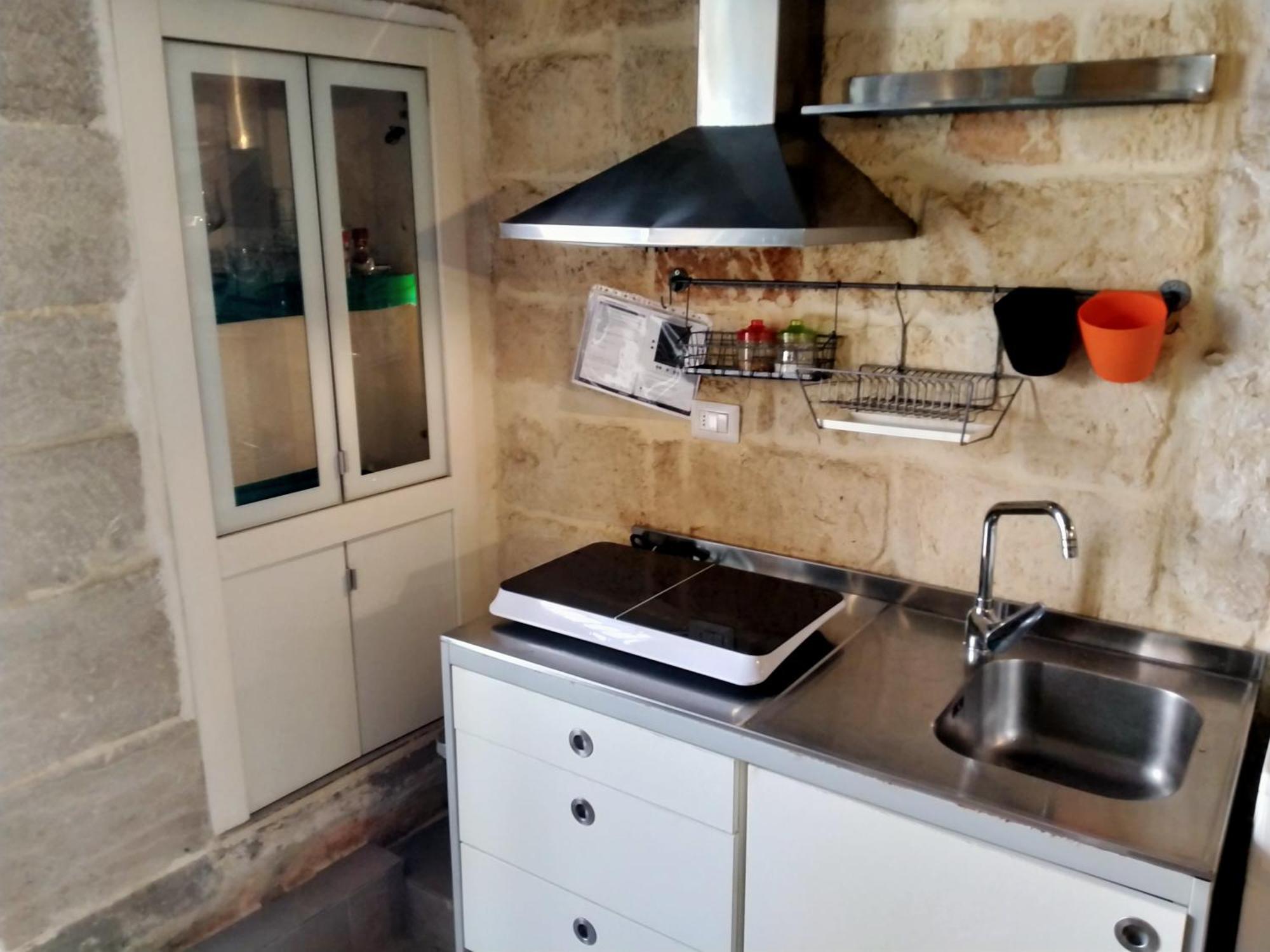 Monolocale Prezioso Villa Trani Eksteriør billede