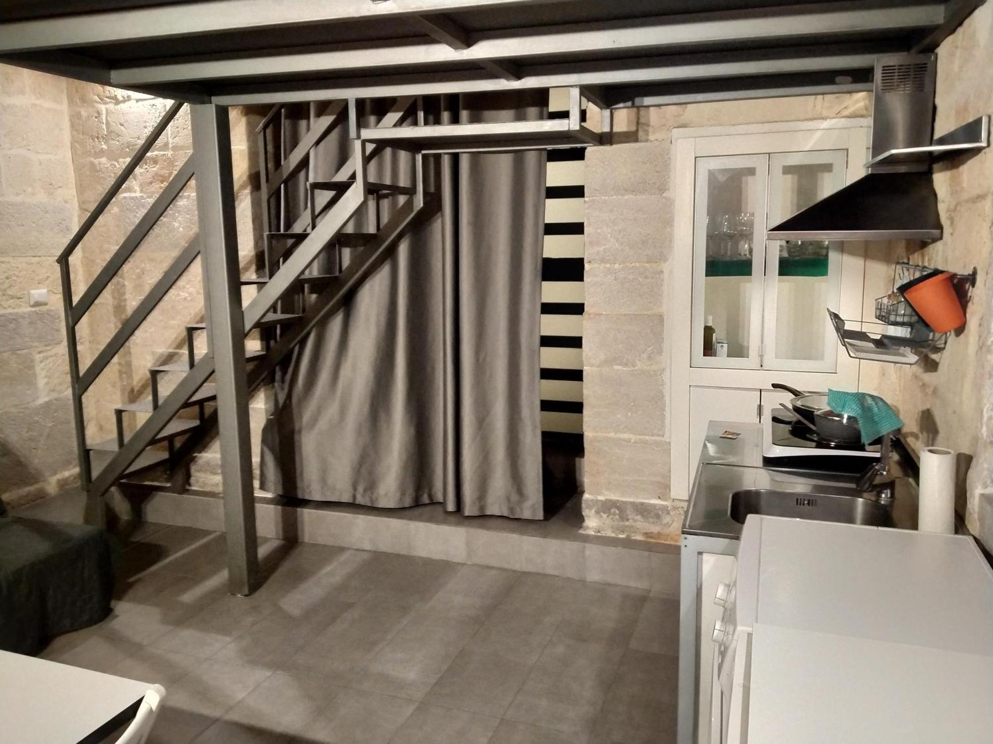 Monolocale Prezioso Villa Trani Eksteriør billede