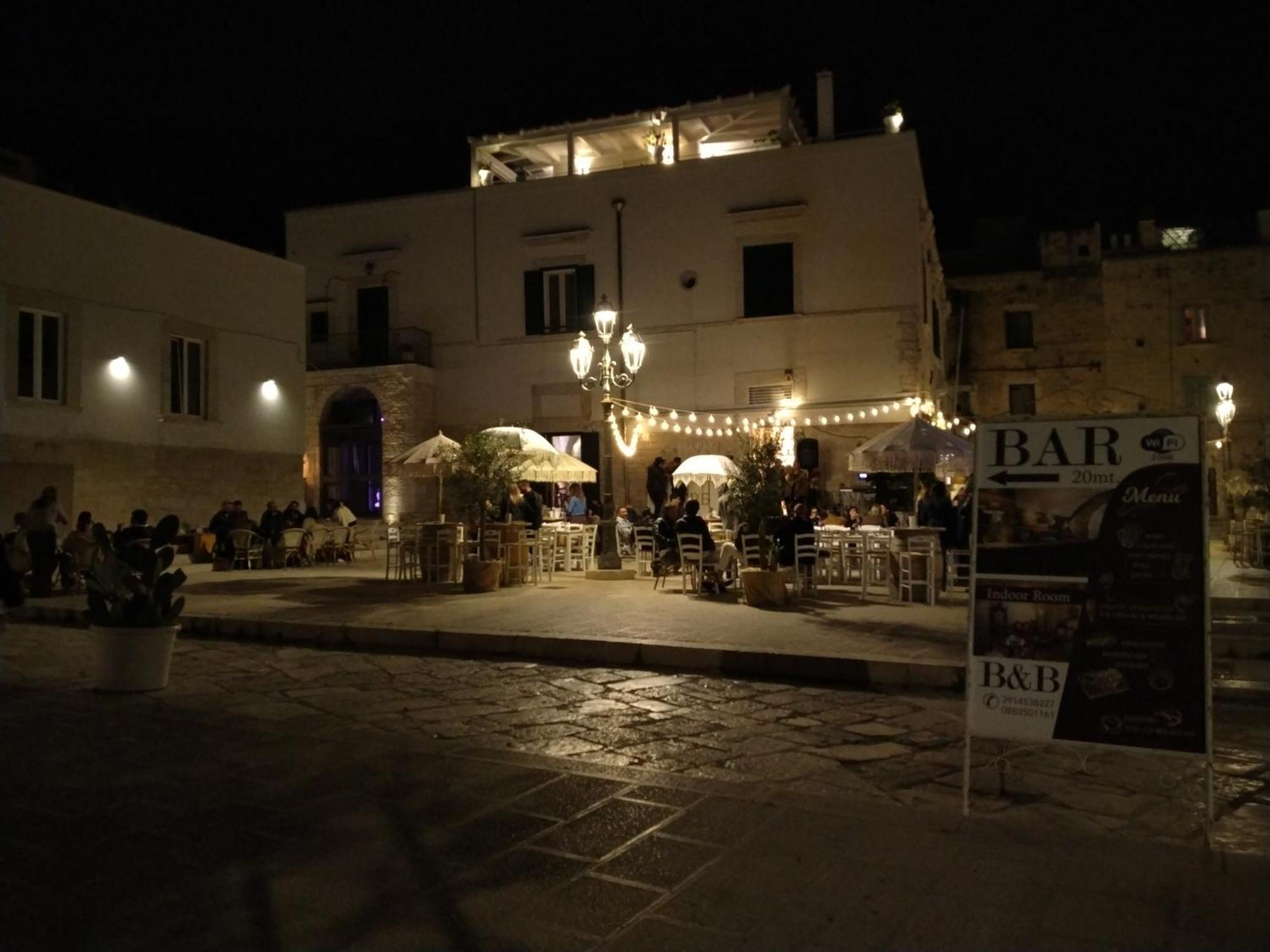 Monolocale Prezioso Villa Trani Eksteriør billede